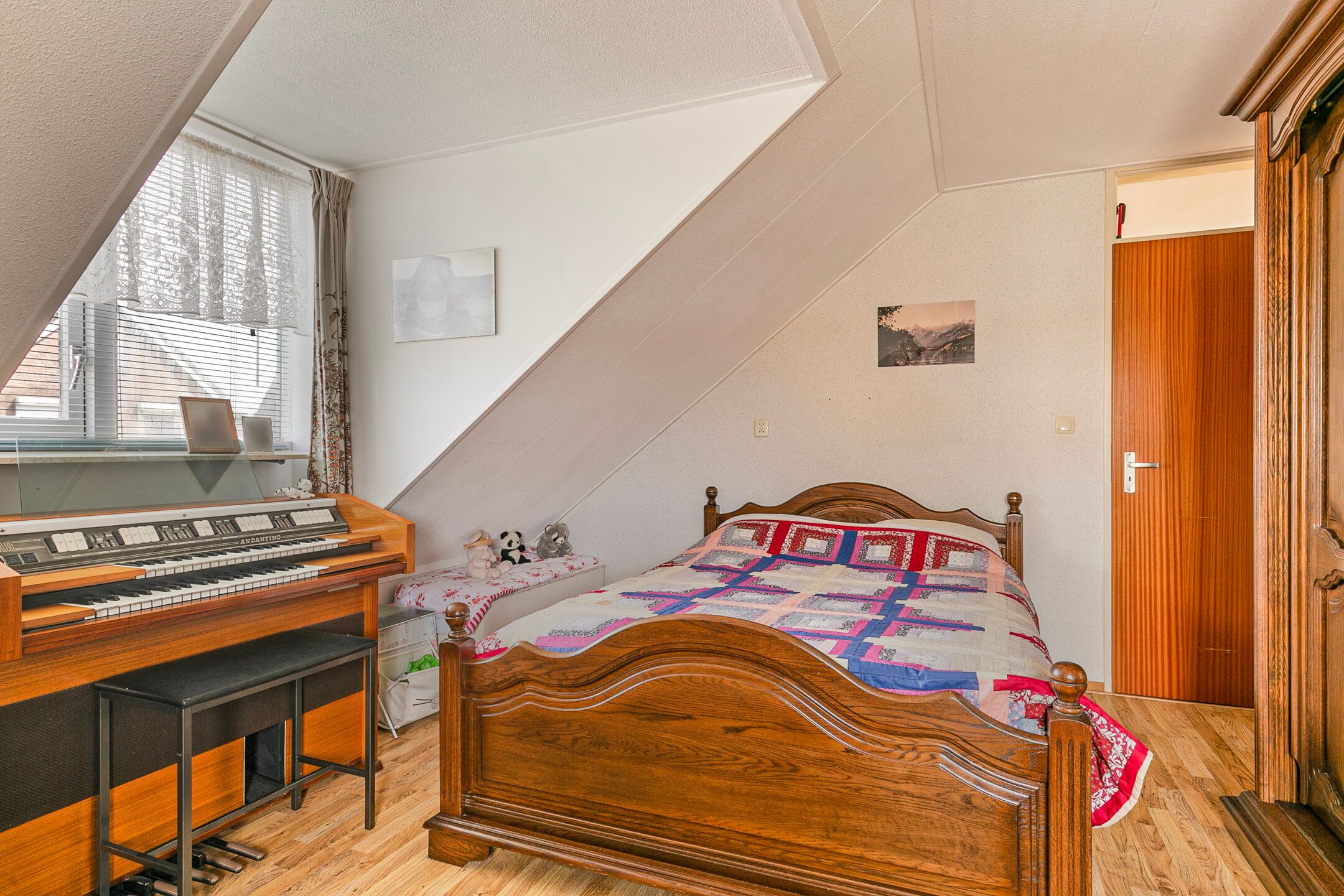 Photo 27 of Van Bourgondiëlaan 23