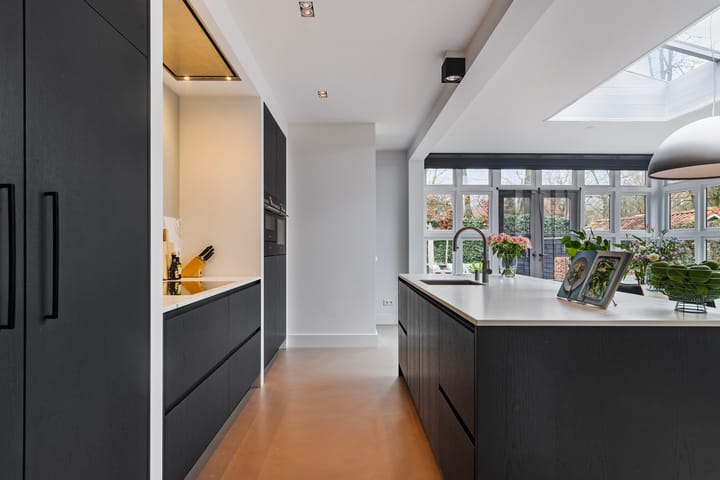 Foto 14 van Pieter Bothlaan 35