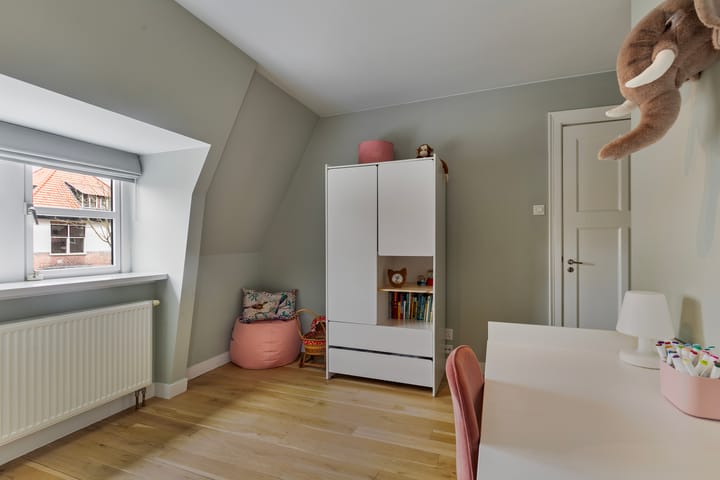 Foto 22 van Pieter Bothlaan 35