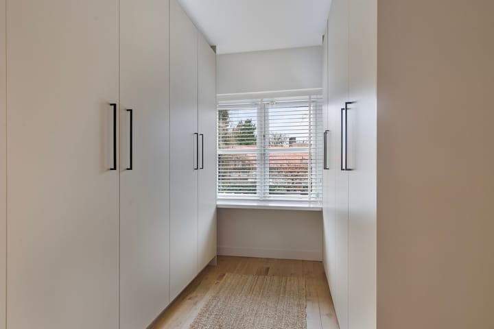 Foto 23 van Pieter Bothlaan 35