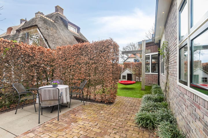 Foto 32 van Pieter Bothlaan 35