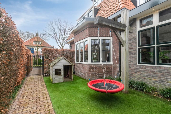 Foto 33 van Pieter Bothlaan 35