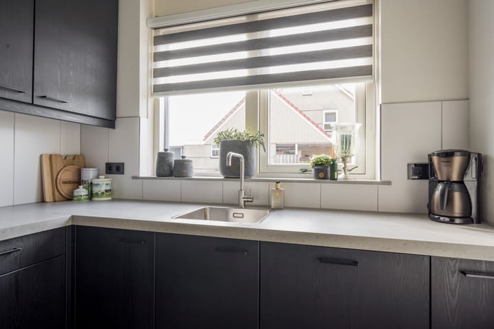 Photo 12 of Jan Landmanstraat 27