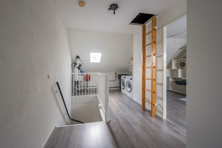 Photo 24 of Jan Landmanstraat 27