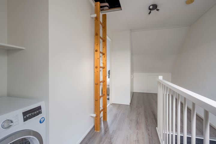 Photo 25 of Jan Landmanstraat 27