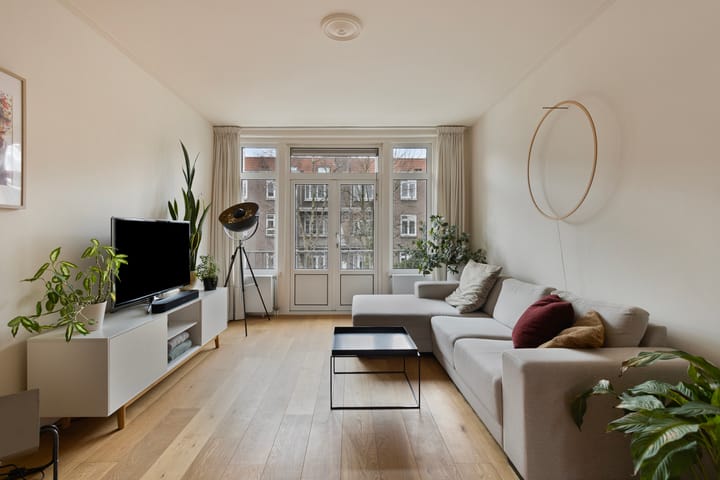 Foto 3 van Bonaireplein 11-2