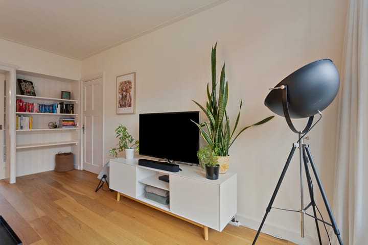 Foto 6 van Bonaireplein 11-2