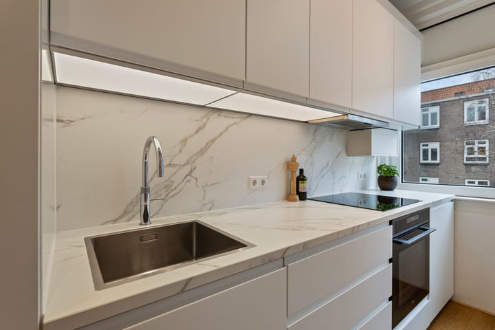 Foto 17 van Bonaireplein 11-2