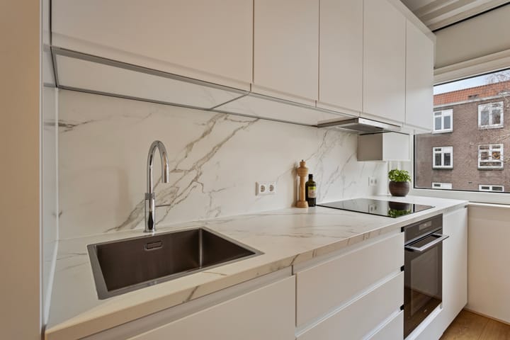 Foto 19 van Bonaireplein 11-2