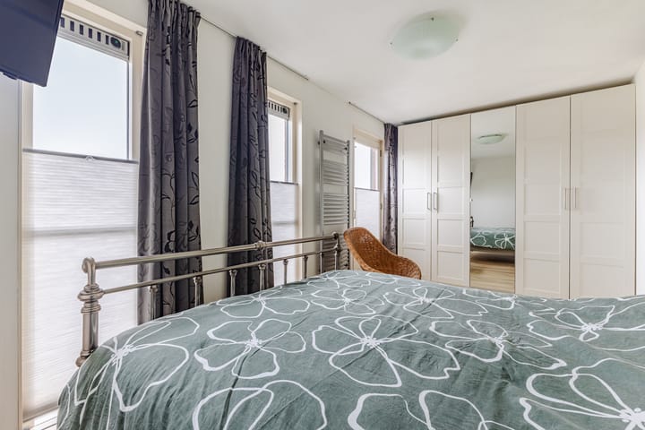 Foto 18 van Helena Merciertuin 39