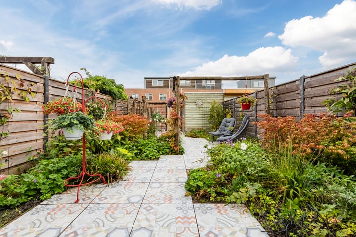 Foto 38 van Helena Merciertuin 39