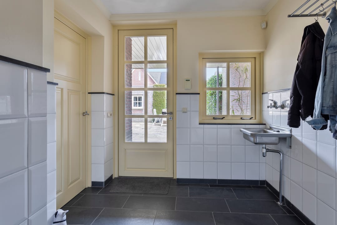 Photo 22 of Hoendersteeg 8