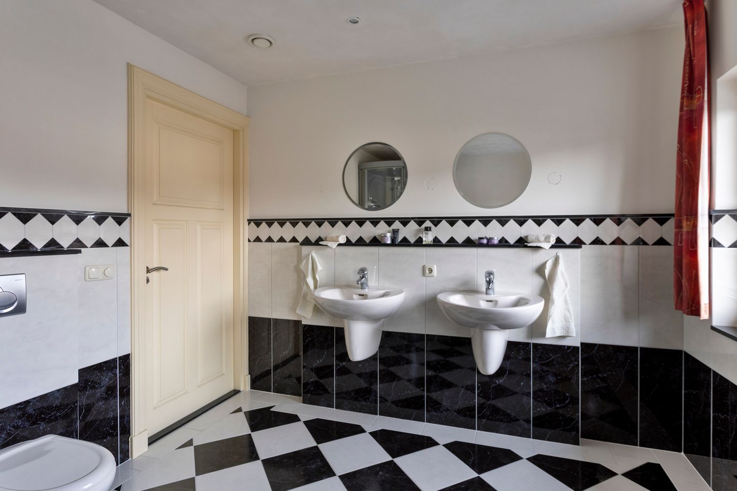 Photo 34 of Hoendersteeg 8