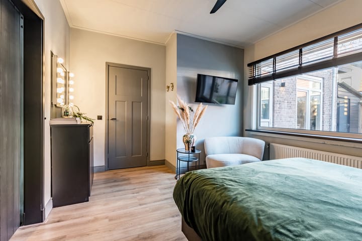 Foto 16 van Mr. de Fremerystraat 48-A