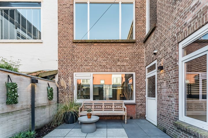 Foto 31 van Mr. de Fremerystraat 48-A