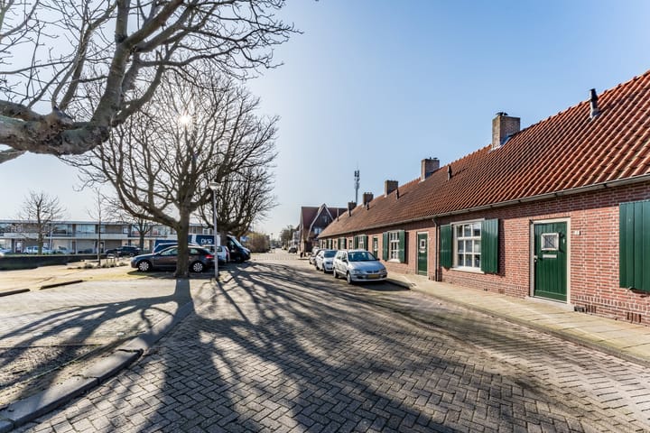 Foto 40 van Mr. de Fremerystraat 48-A