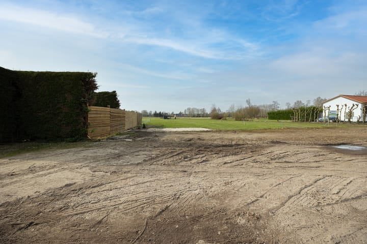 Photo 10 of Kampsestraat