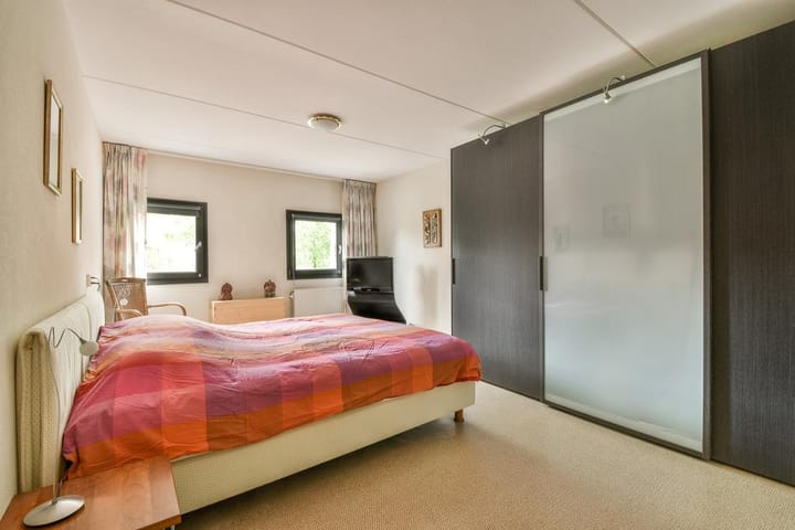 Foto 12 van de Ruijterkade 15