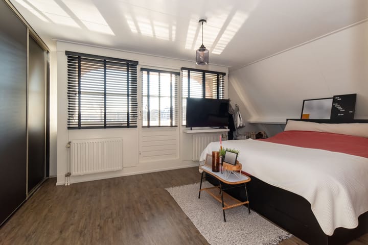 Foto 33 van Kryptonstraat 16