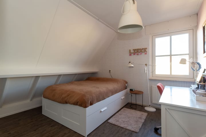 Foto 42 van Kryptonstraat 16