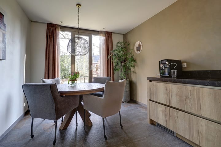 Foto 14 van Hooge Riet 33