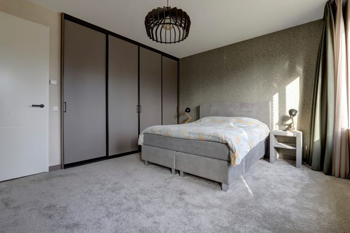 Foto 21 van Hooge Riet 33