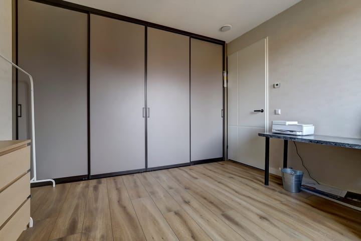 Foto 28 van Hooge Riet 33