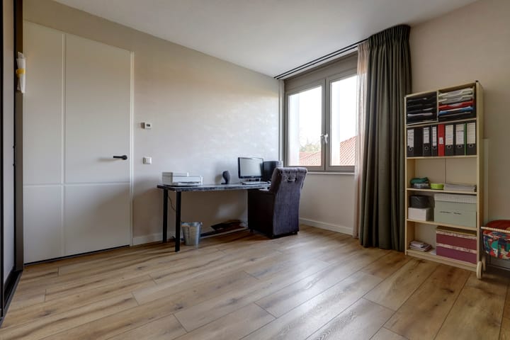 Foto 27 van Hooge Riet 33