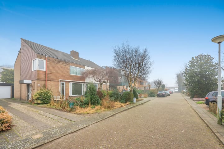 Foto 3 van Fritz Conijnstraat 1