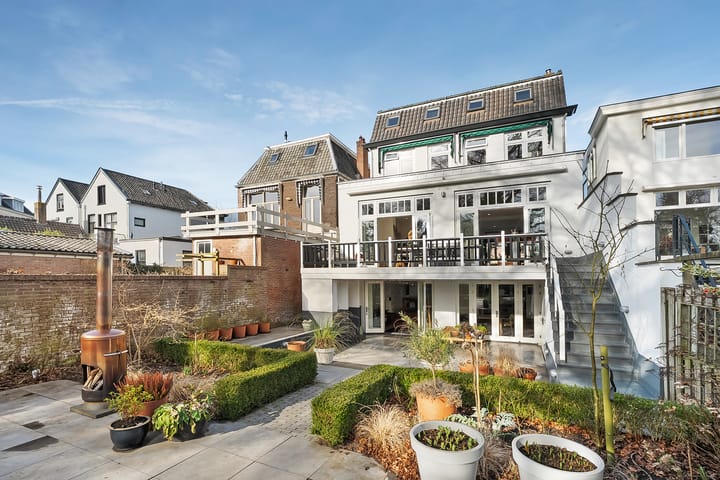 Foto 65 van Stationsweg 10