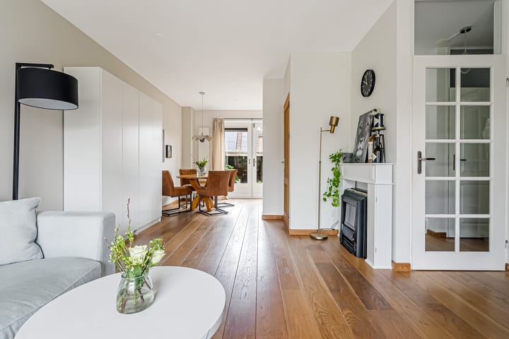 Foto 9 van Delta 166