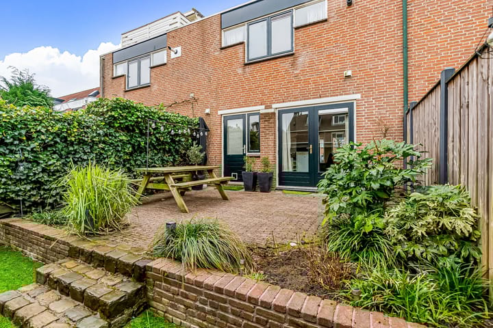 Foto 35 van Delta 166