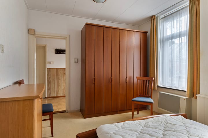 Photo 18 of Hoofdstraat 134