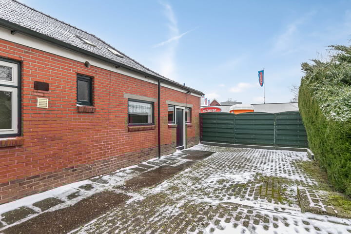 Photo 30 of Hoofdstraat 134