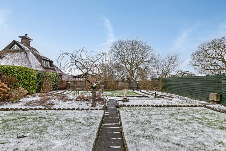 Photo 35 of Hoofdstraat 134