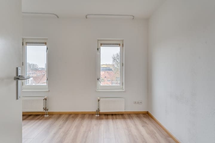 Foto 13 van Kamp 16-E