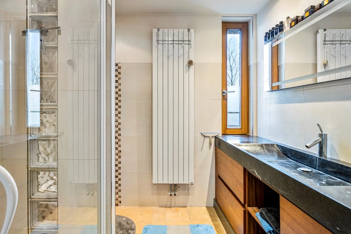 Foto 15 van Burg. Van Laarstraat 15