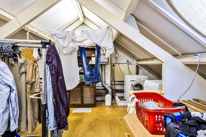 Foto 21 van Burg. Van Laarstraat 15