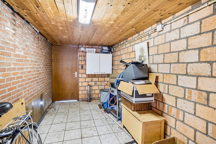 Foto 27 van Burg. Van Laarstraat 15