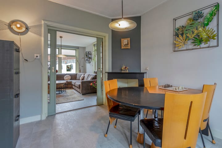 Foto 10 van Molenstraat 2