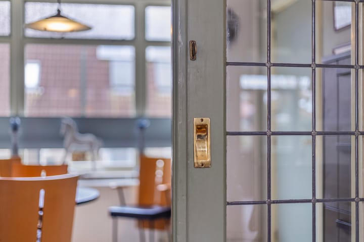 Foto 12 van Molenstraat 2