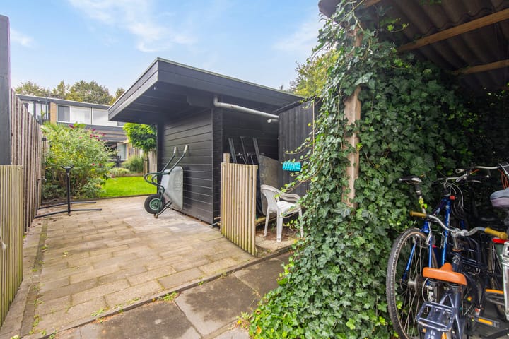 Foto 23 van Vliegveldweg 51