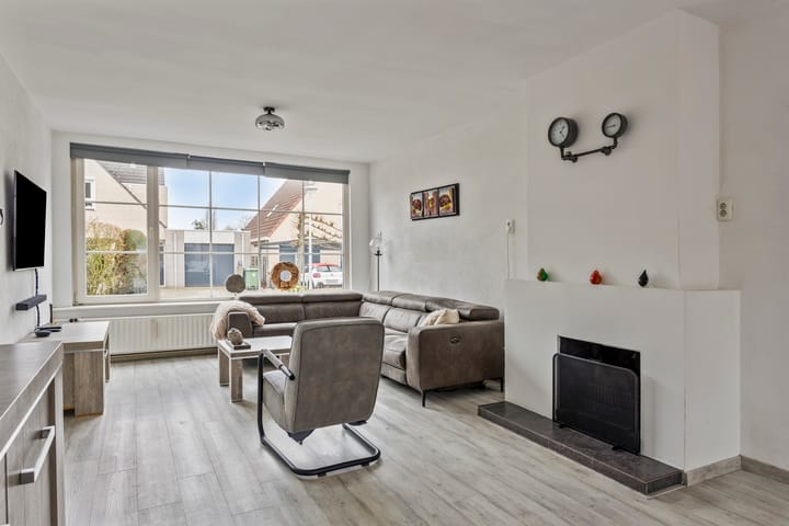 Foto 4 van Gladioolstraat 2