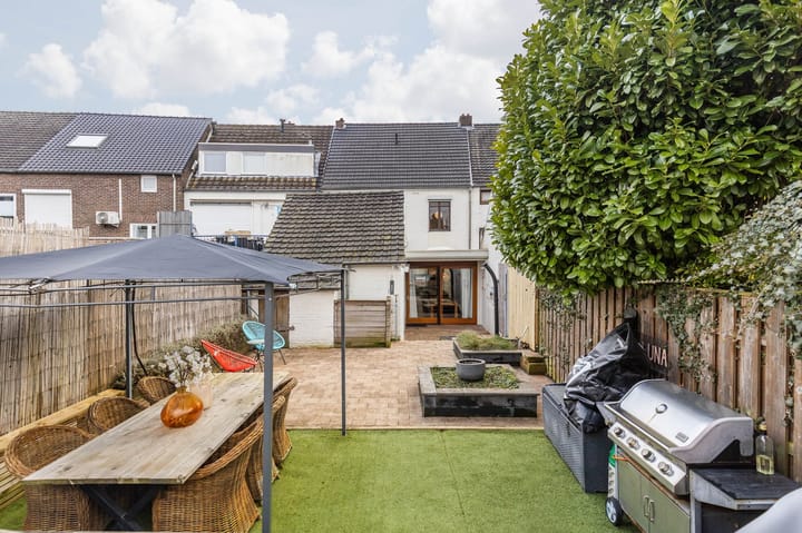 Foto 2 van Stationsstraat 111