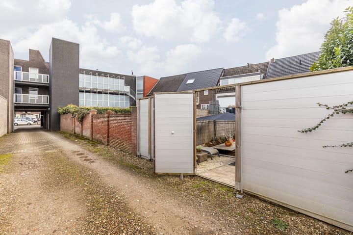 Foto 45 van Stationsstraat 111