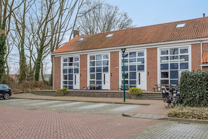 Foto 10 van Aloysiusplein 11