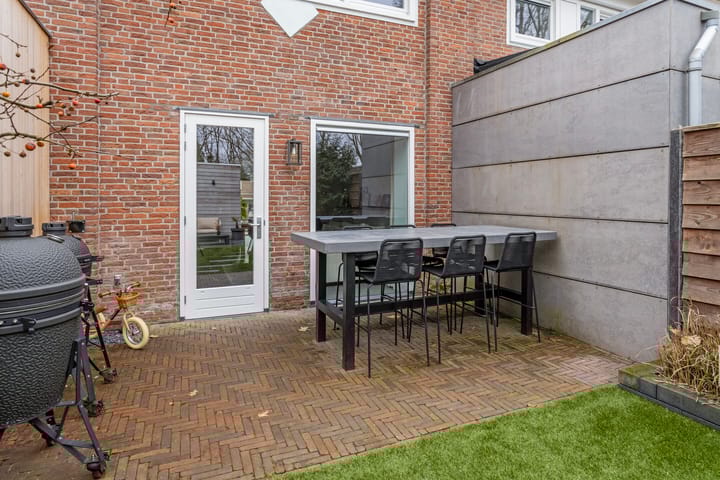 Foto 36 van Aloysiusplein 11