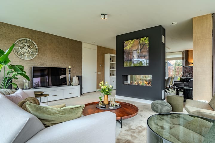 Foto 11 van Weegbree 23