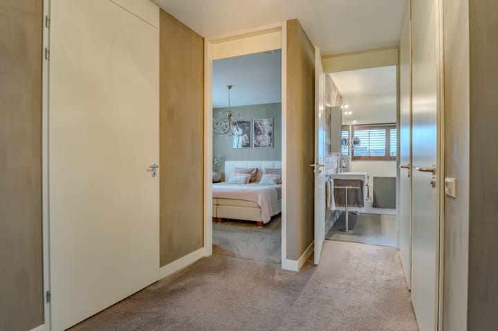 Foto 32 van Weegbree 23