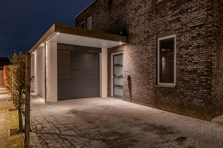 Foto 69 van Weegbree 23